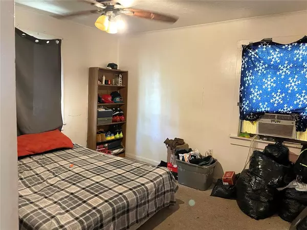 222 E ATWATER AVE Eustis, FL 32726