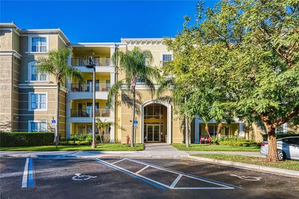 Orlando, FL 32819,5049 SHOREWAY LOOP #30201