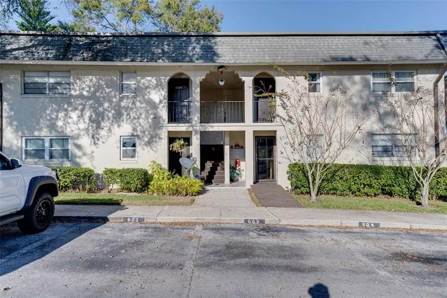 601 E SAN SEBASTIAN CT #601, Altamonte Springs, FL 32714