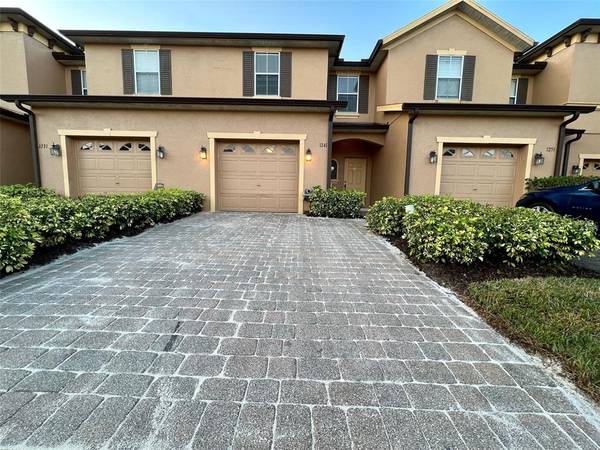 1241 RETREAT VIEW CIR, Sanford, FL 32771