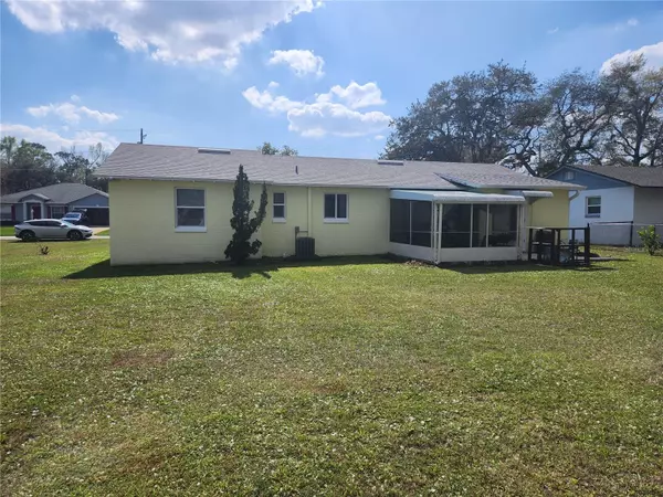 Debary, FL 32713,274 LUIS LN