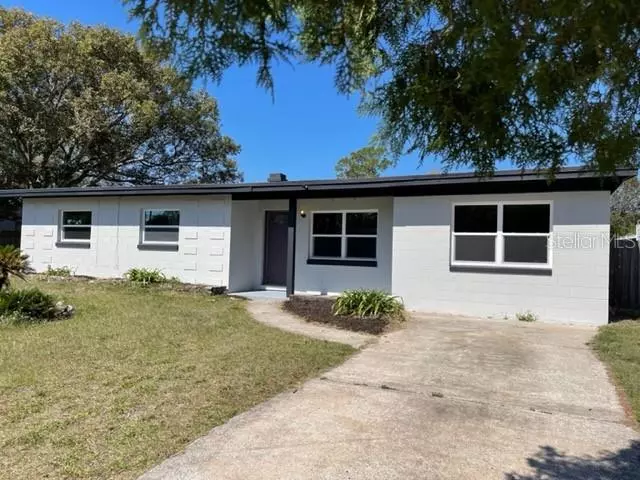 Sanford, FL 32773,606 CHEROKEE CIR