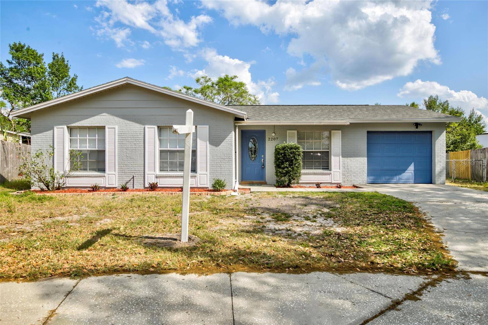2207 CRYSTAL GRV, Lakeland, FL 33801
