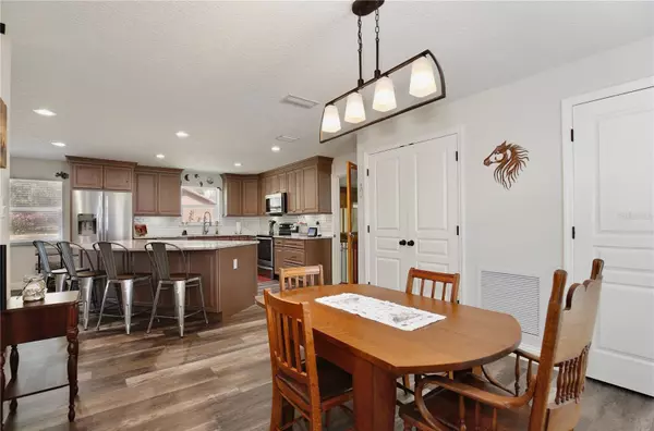 600 SCOTT RD Geneva, FL 32732