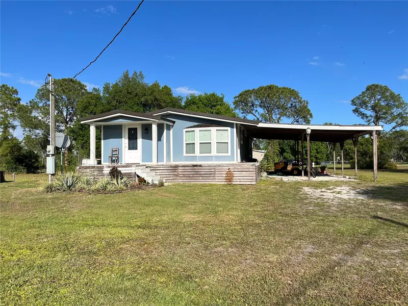 7847 MONDALE AVE, Lake Wales, FL 33898