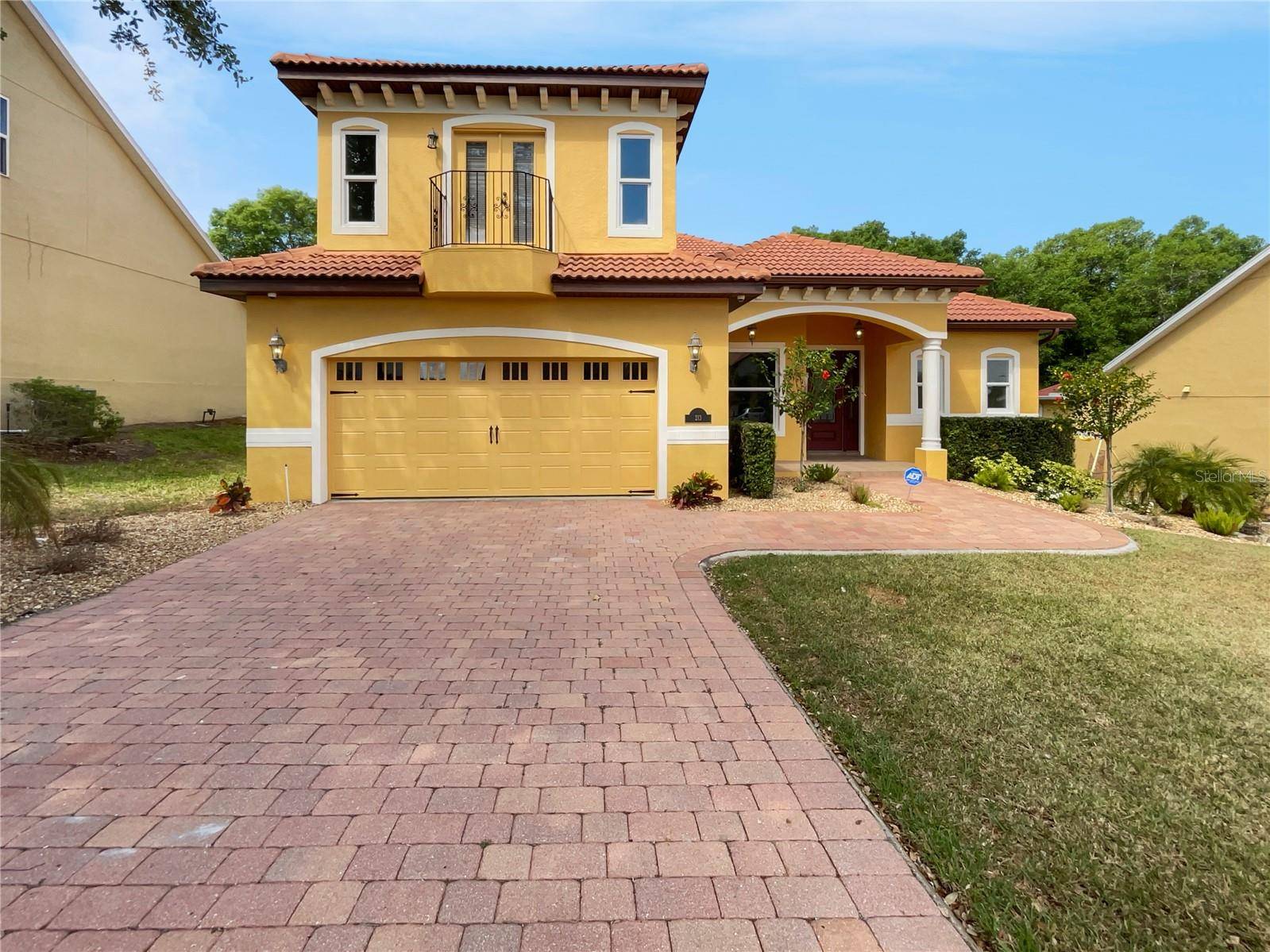 213 CRESTRUN LOOP,  Leesburg,  FL 34748