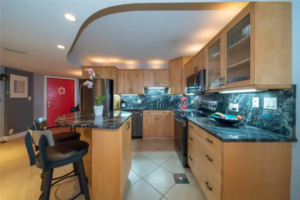 400 E COLONIAL DR #1504 Orlando, FL 32803