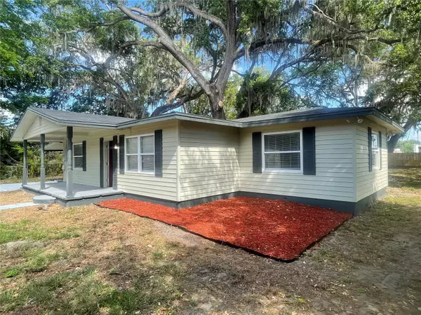 Coleman, FL 33521,407 CLARK AVE