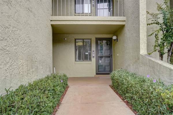 8 ESCONDIDO CIR #79,  Altamonte Springs,  FL 32701