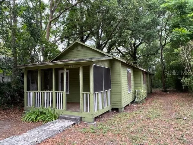 Orlando, FL 32805,607 RALEIGH ST