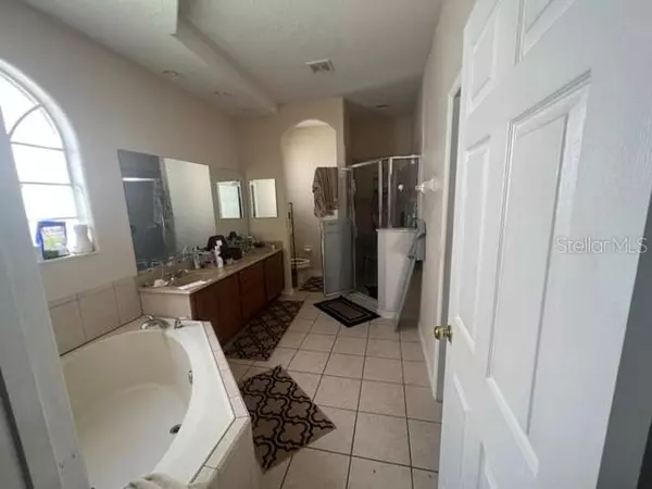 Kissimmee, FL 34746,2818 EAGLE EYE CT