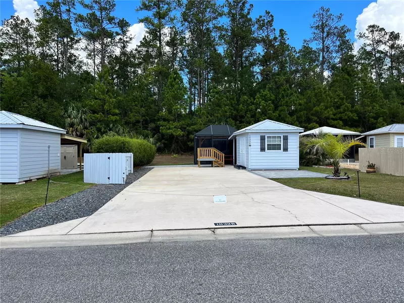 10339 NE 28TH LOOP, Silver Springs, FL 34488