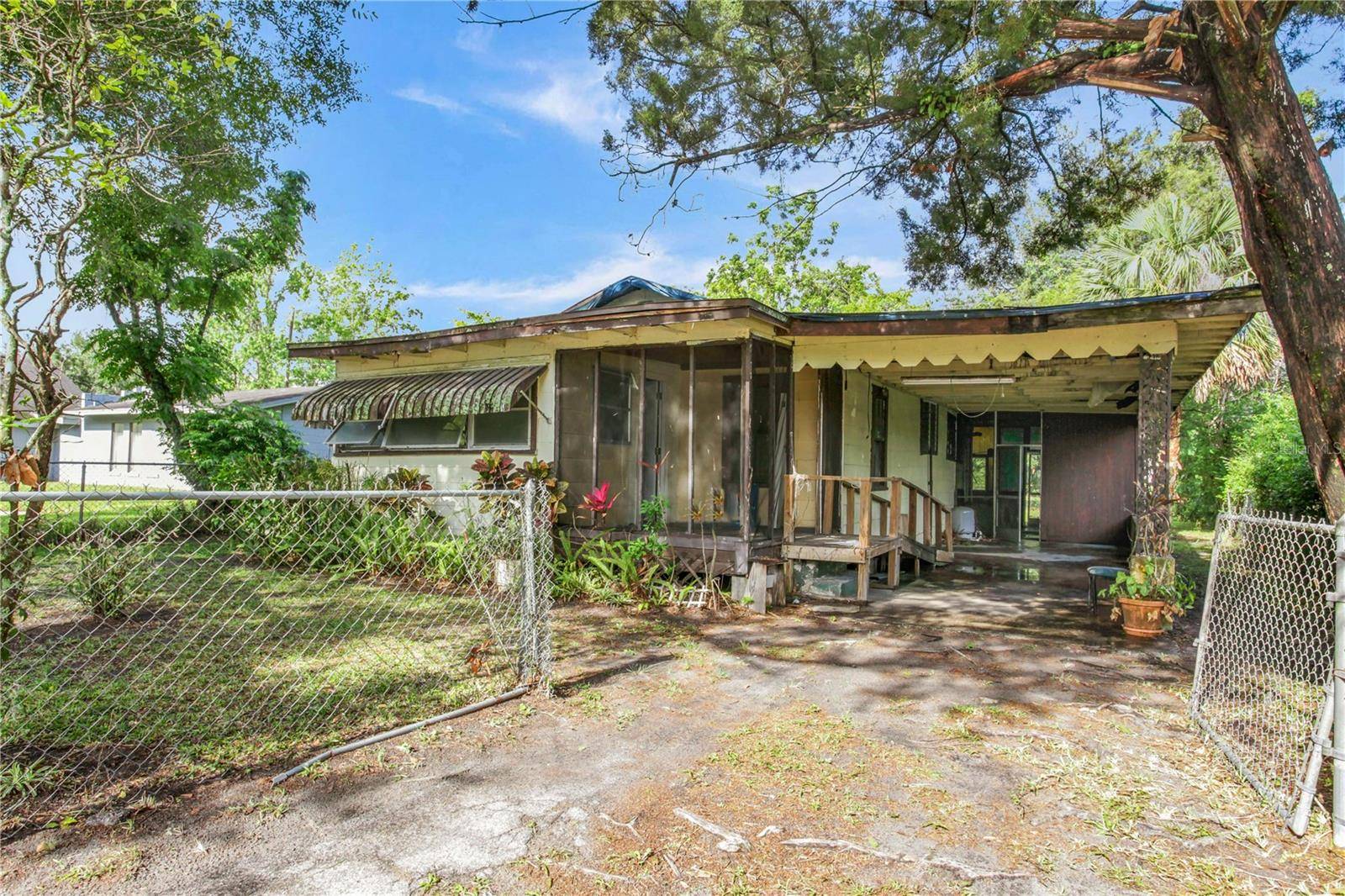 2031 W AIRPORT BLVD, Sanford, FL 32771