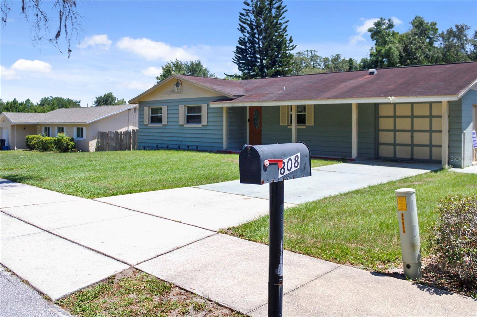 808 LAKE DR, Altamonte Springs, FL 32701