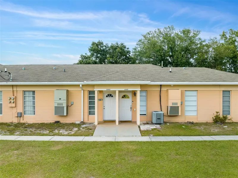 2903 CLUB CIR, Lake Wales, FL 33854