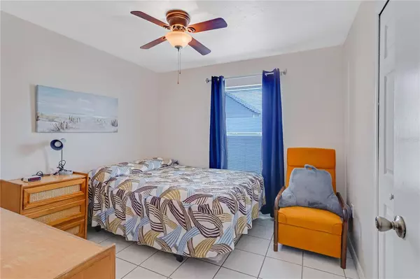 2429 PARSONS POND CIR Kissimmee, FL 34743