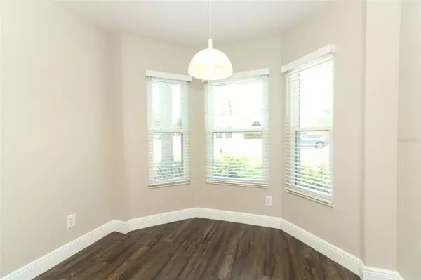 10245 WINDING CREEK LN Orlando, FL 32825