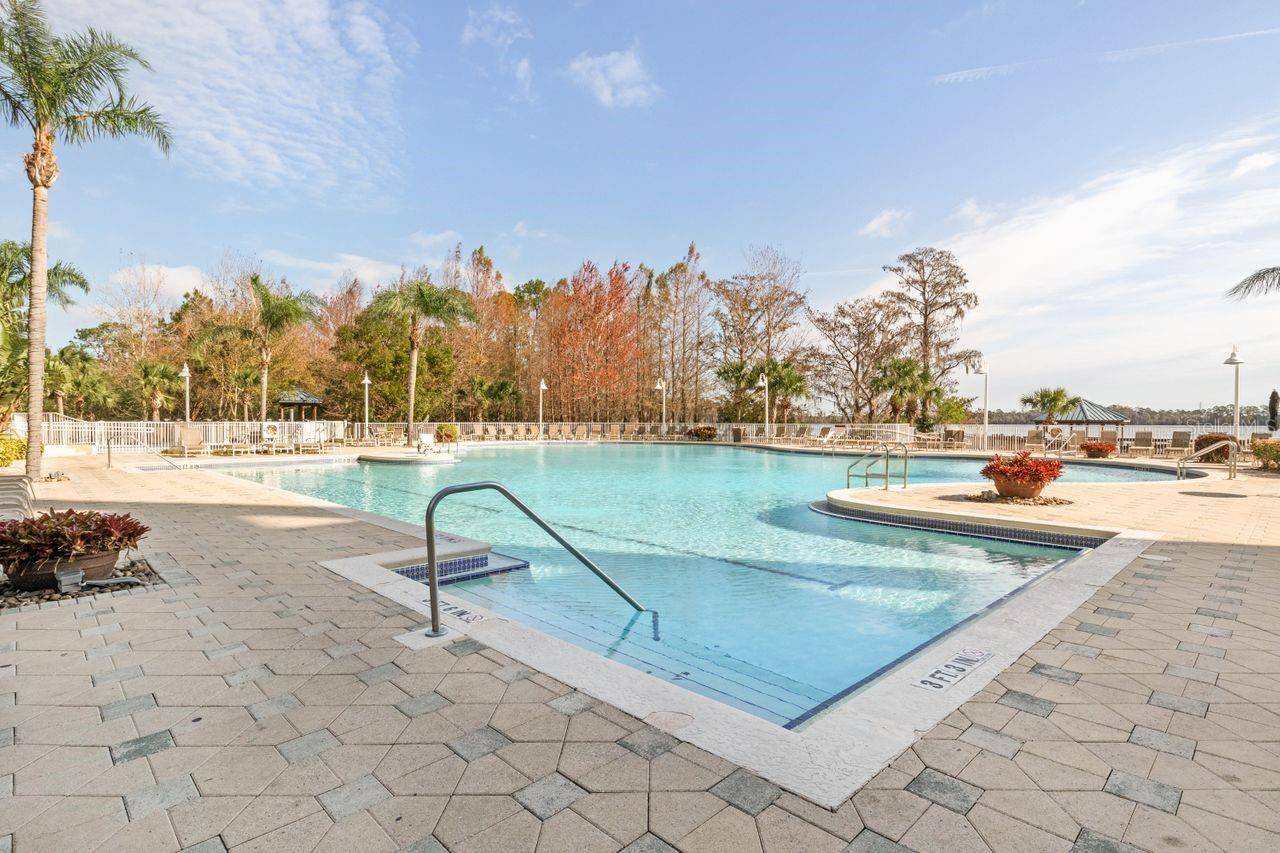 Orlando, FL 32821,13427 BLUE HERON BEACH DR #2002