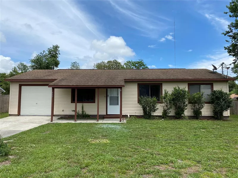 535 WALNUT AVE, Orange City, FL 32763