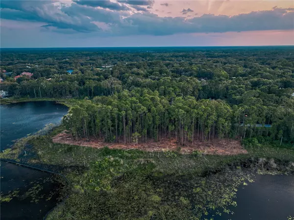 Lake Mary, FL 32746,116 E GREENTREE LN