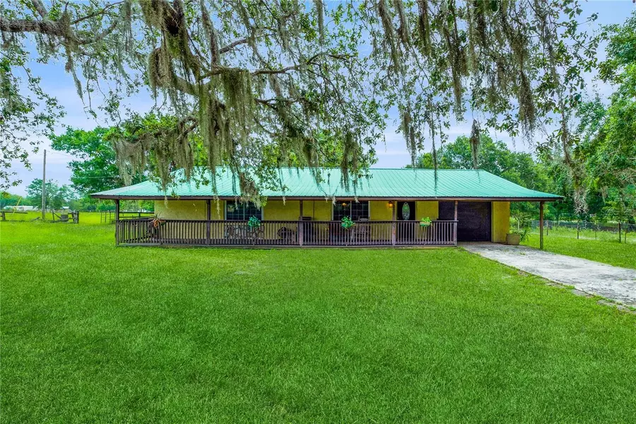 4530 E HINSON AVE, Haines City, FL 33844