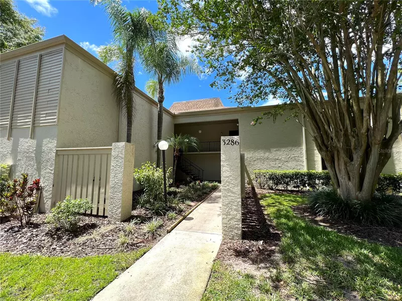 3286 S SEMORAN BLVD #24, Orlando, FL 32822