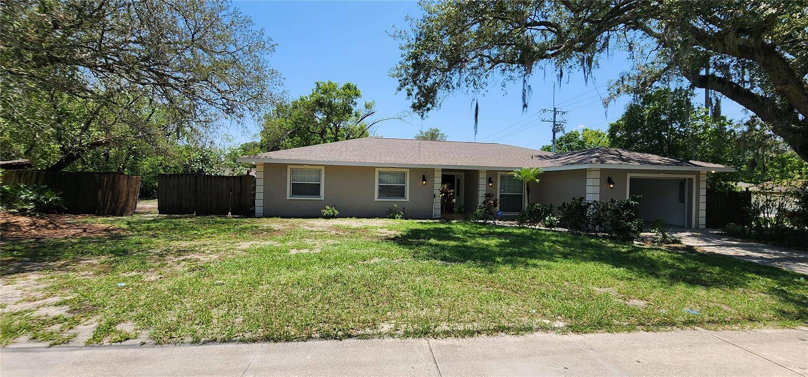 Temple Terrace, FL 33617,5137 WHITEWAY DR