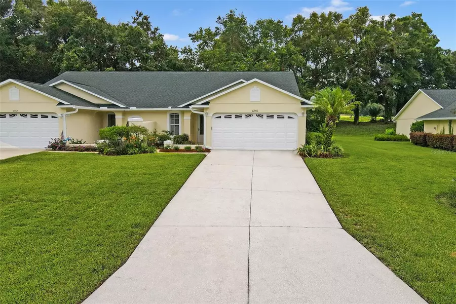 8856 COURTYARD LN, Groveland, FL 34736