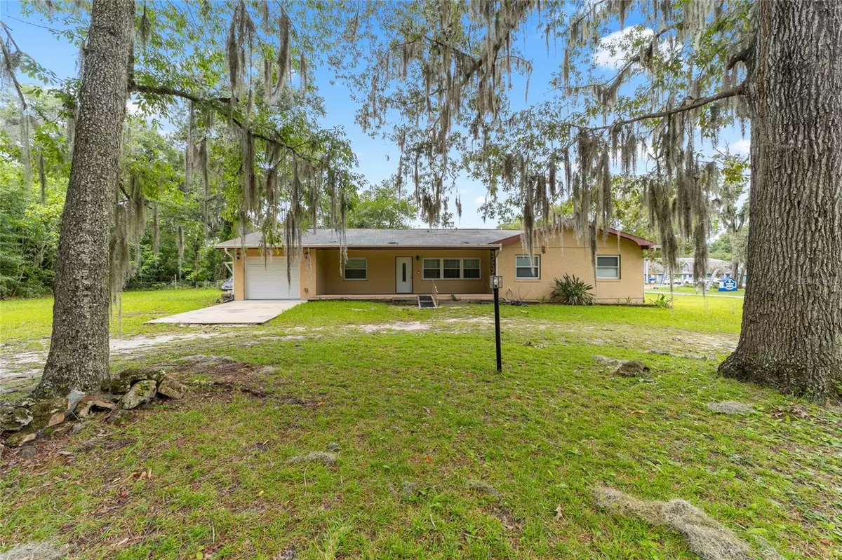 Ocala, FL 34470,934 NE 26TH CT