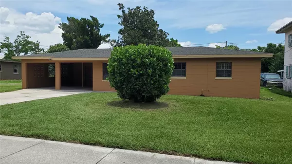 630 LINCOLN AVE, Lake Wales, FL 33853