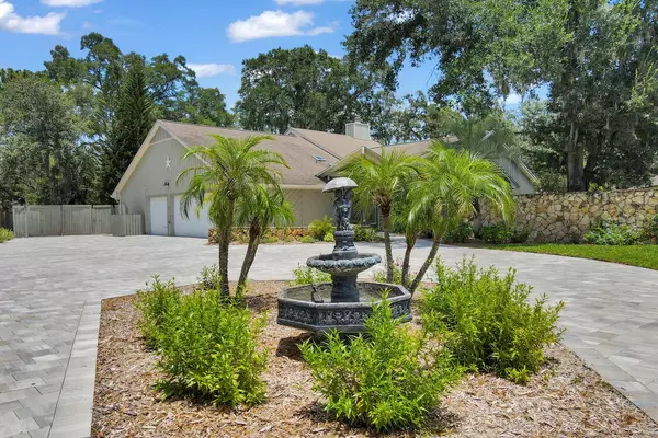 Longwood, FL 32779,107 BLUE LAKE CT