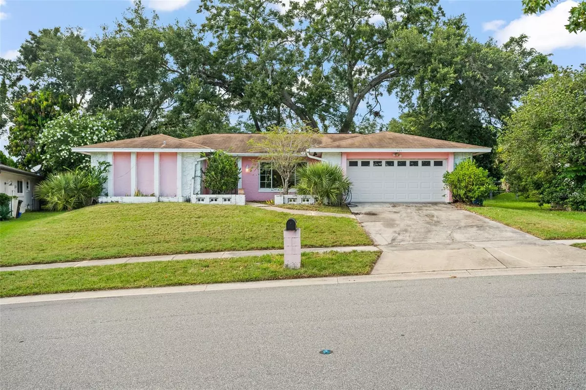 Altamonte Springs, FL 32714,767 LITTLE WEKIVA CIR