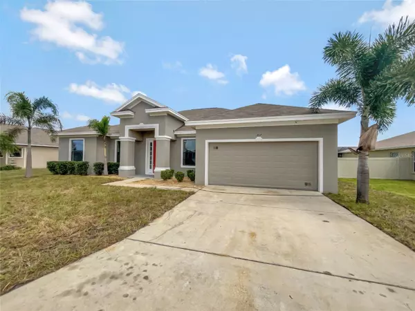 217 MAJESTIC GARDENS LN, Winter Haven, FL 33880