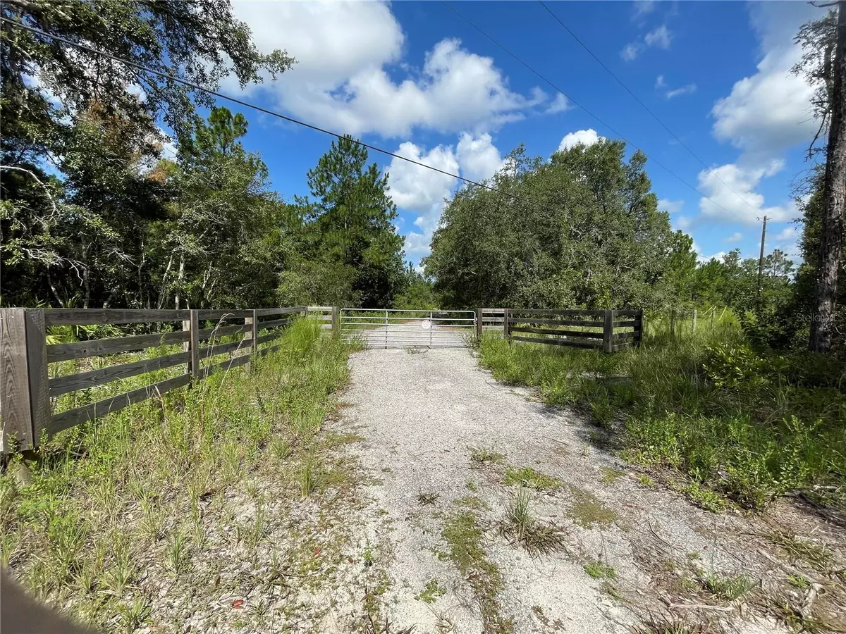 Pierson, FL 32180,790 BUCKLES RD