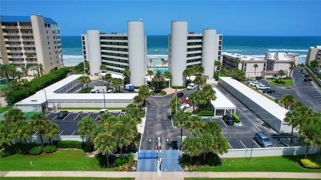 4493 S ATLANTIC AVE #202, New Smyrna Beach, FL 32169