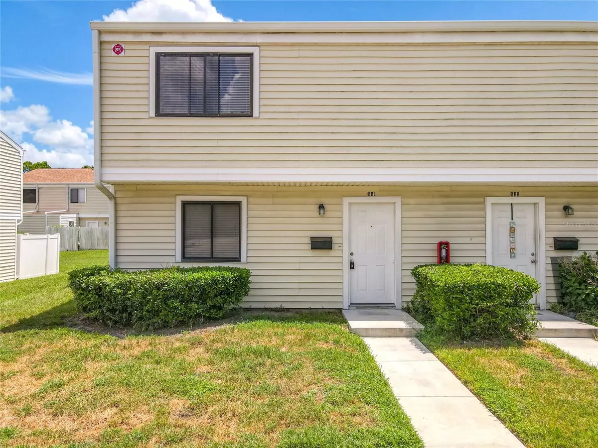 Altamonte Springs, FL 32701,641 NORTHLAKE BLVD