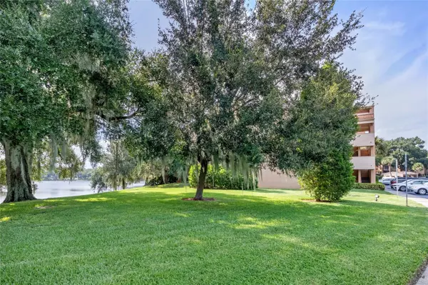 Altamonte Springs, FL 32701,510 CRANES WAY #205