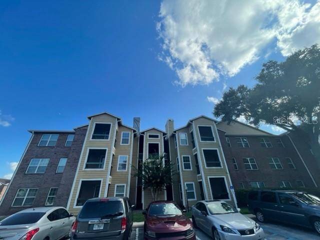 4225 THORNBRIAR LN #303, Orlando, FL 32822