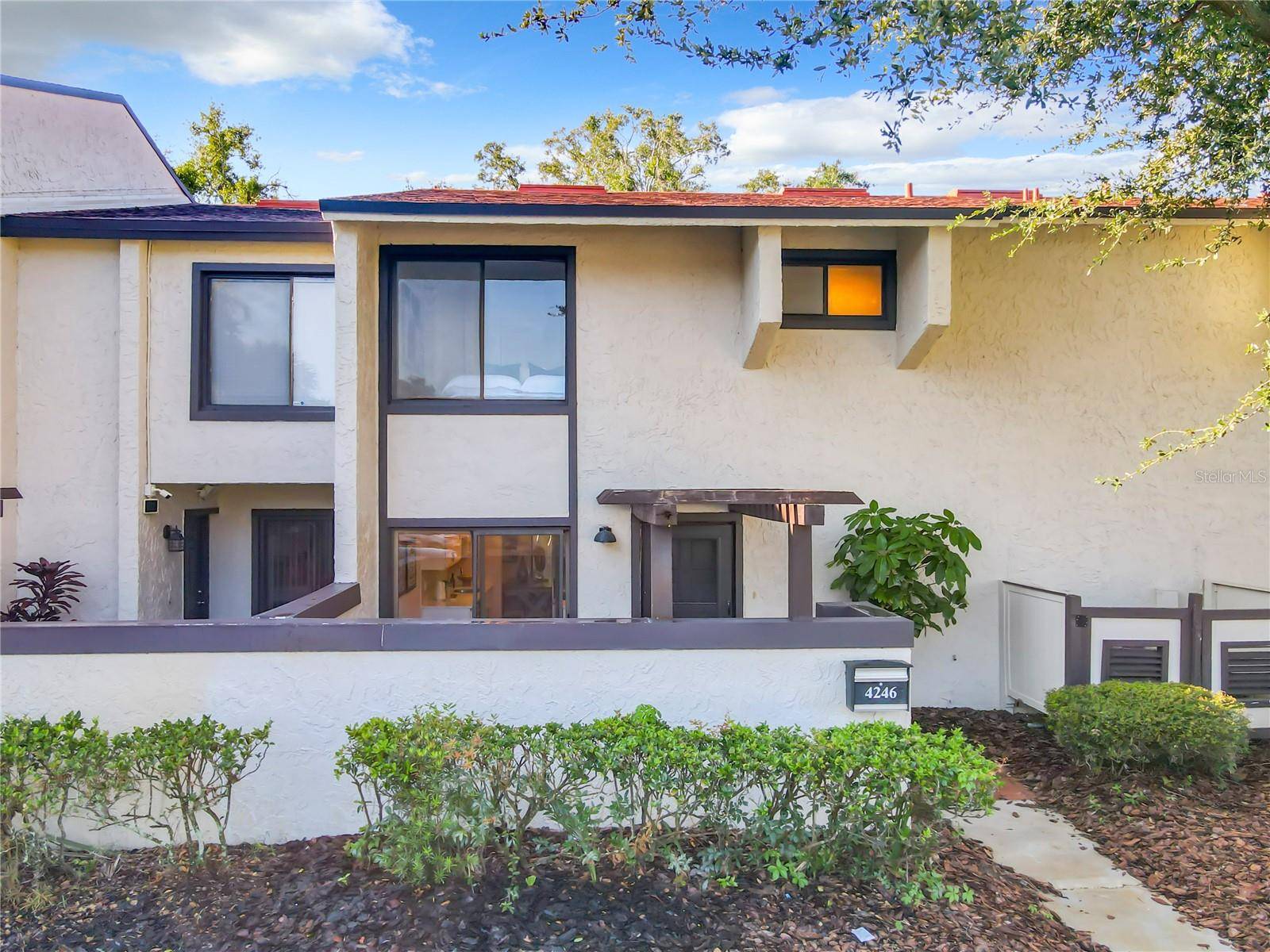 4246 PLAYER CIR #124, Orlando, FL 32808