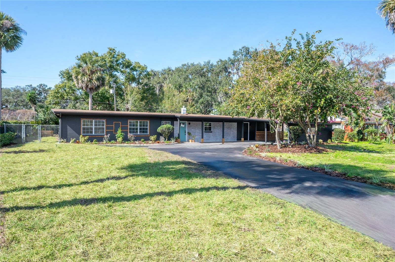 116 N VIRGINIA AVE, Sanford, FL 32771