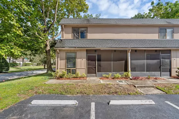 411 SHEOAH BLVD #43, Winter Springs, FL 32708