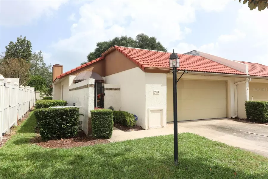 228 BALFOUR DR #17, Winter Park, FL 32792