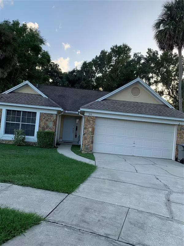 Apopka, FL 32703,616 KEY DEER CT