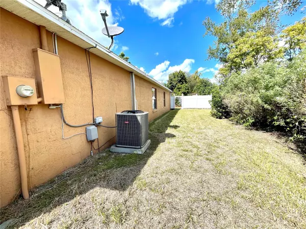 Apopka, FL 32712,329 EDISTO PL