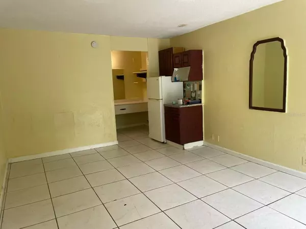 Orlando, FL 32809,7900 S ORANGE BLOSSOM TRL #2089