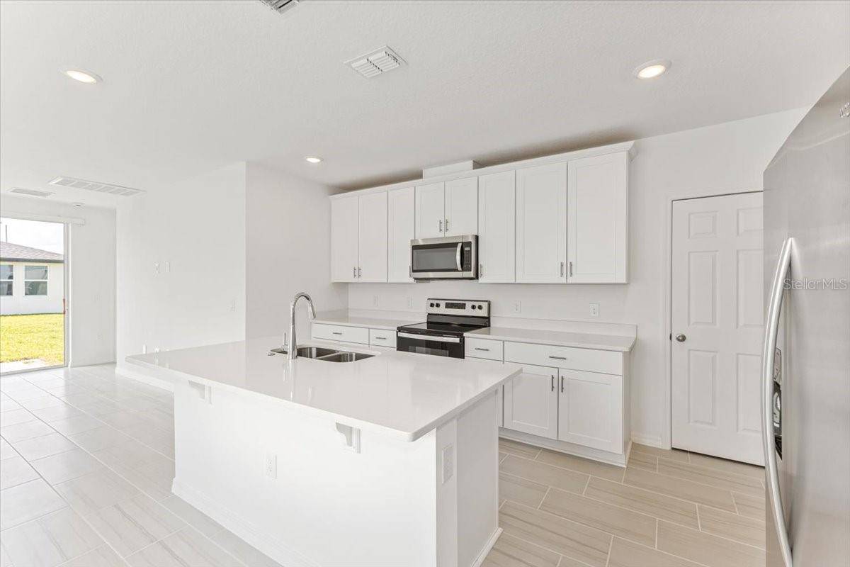 Haines City, FL 33844,5953 CATAMARAN AVE