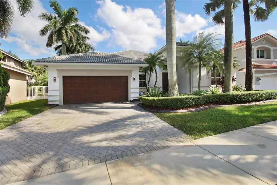 2536 HUNTERS RUN WAY, Weston, FL 33327