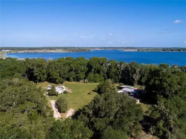 17801 SE 52ND ST,  Ocklawaha,  FL 32179