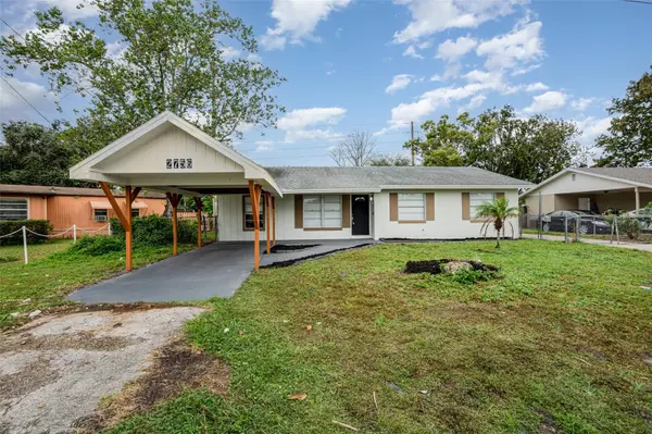2756 BURROWS AVE, Kissimmee, FL 34744