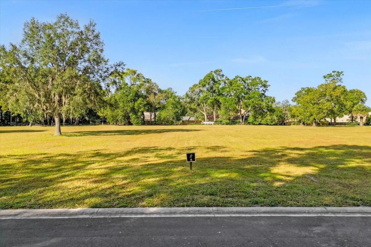 Sanford, FL 32771,318 GRAVINA PT